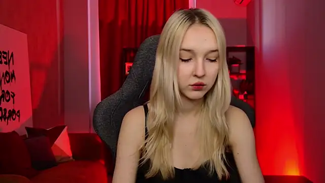 Snapshot of MaoqiBeverly chatting on 14, 3, 2026 MaoqiBeverly online show from 14, 3, 2026