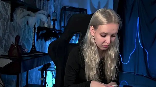 MaoqiBeverly online show from 7, 7, 2026