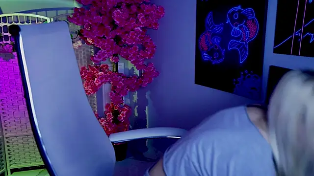 MaoqiBeverly online show from 30, 7, 2026