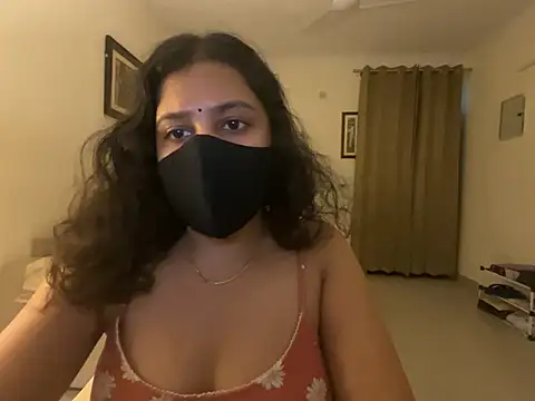 Anna girl22 online show from 2, 7, 2026