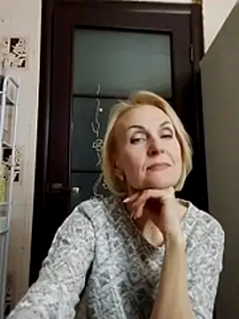 Snapshot of MichelleSolis chatting on 28, 2, 2026 MichelleSolis online show from 28, 2, 2026