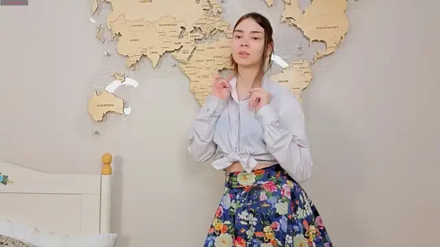 Snapshot of EddieChery chatting on 12, 3, 2026 EddieChery online show from 12, 3, 2026