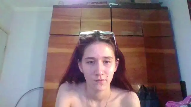 Snapshot of NickiKisinger chatting on 20, 7, 2026 NickiKisinger online show from 20, 7, 2026