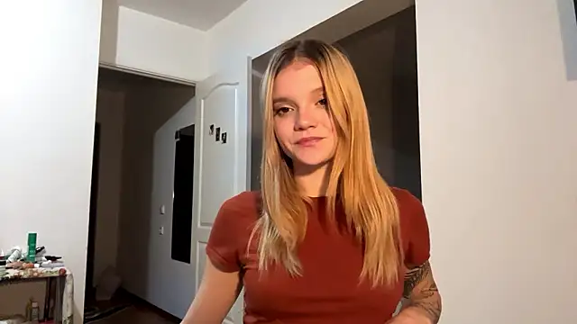 Snapshot of Tiffany_Muse chatting on 3, 2, 2026 Tiffany Muse online show from 3, 2, 2026