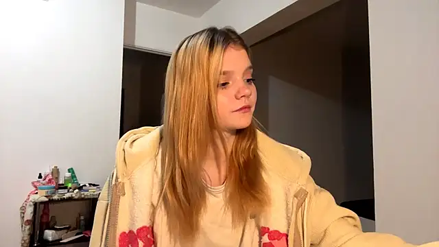 Snapshot of Tiffany_Muse chatting on 5, 2, 2026 Tiffany Muse online show from 5, 2, 2026