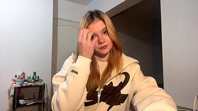 Snapshot of Tiffany_Muse chatting on 6, 2, 2026 Tiffany Muse online show from 6, 2, 2026