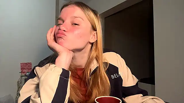 Snapshot of Tiffany_Muse chatting on 20, 3, 2026 Tiffany Muse online show from 20, 3, 2026