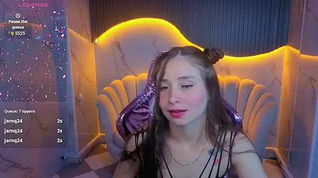 Ariana18 b online show from 1, 7, 2026