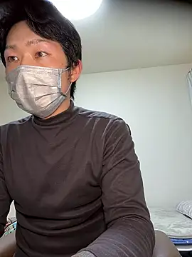 Snapshot of K0U-123 chatting on 7, 3, 2026 K0U-123 online show from 7, 3, 2026