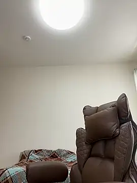 Snapshot of K0U-123 chatting on 13, 3, 2026 K0U-123 online show from 13, 3, 2026