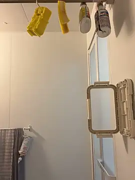 Snapshot of K0U-123 chatting on 17, 3, 2026 K0U-123 online show from 17, 3, 2026