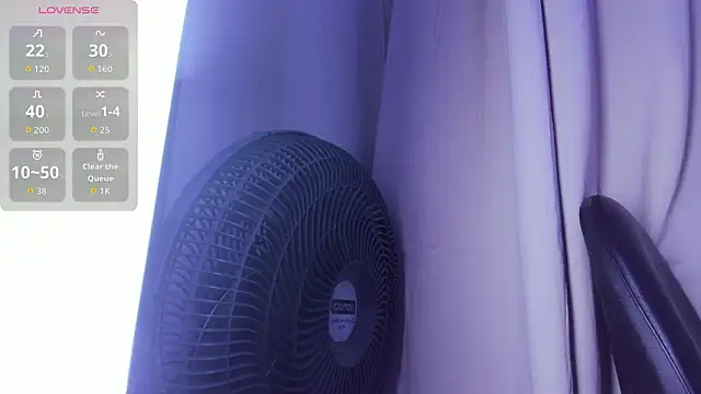 Lucia velez online show from 11, 3, 2026