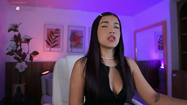 IvyGrabes online show from 13, 7, 2026