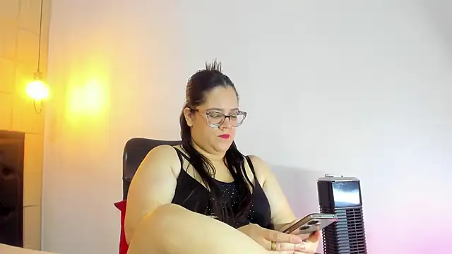 Snapshot of RousMature chatting on 18, 3, 2026 RousMature online show from 18, 3, 2026