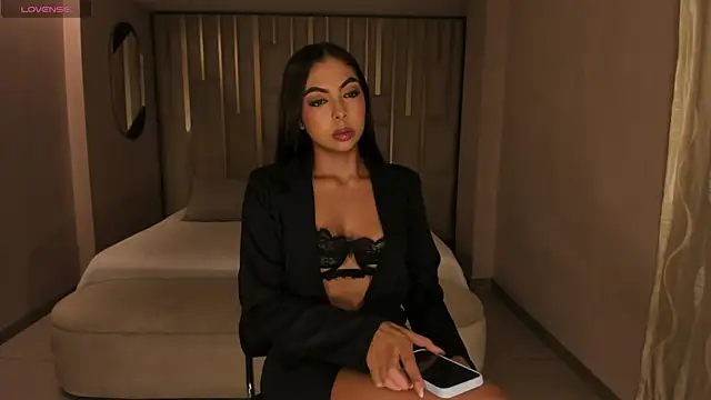 OrianaFontaine online show from 16, 3, 2026