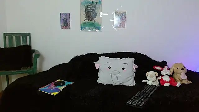 Snapshot of miadavisXXX chatting on 5, 3, 2026 miadavisXXX online show from 5, 3, 2026