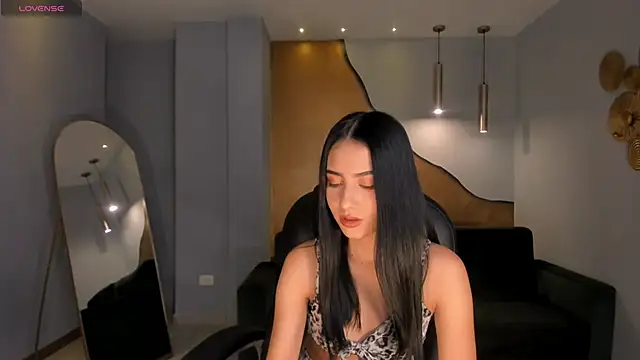 LucieMartin online show from 4, 5, 2026