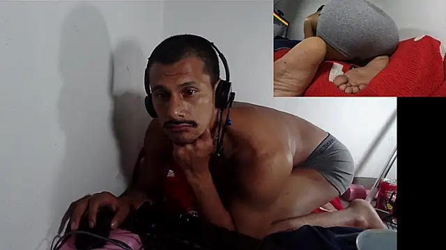 Snapshot of saddad714 chatting on 15, 3, 2026 saddad714 online show from 15, 3, 2026