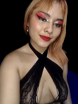 Snapshot of zoe_love18 chatting on 14, 2, 2026 zoe love18 online show from 14, 2, 2026