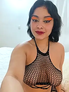 zoe love18 online show from 29, 4, 2026