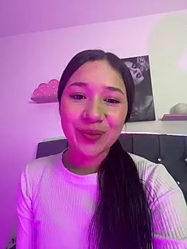 DULCE MARIA EF online show from 4, 2, 2026