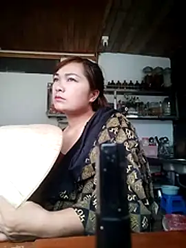 Snapshot of cute-hiphop chatting on 25, 6, 2026 cute-hiphop online show from 25, 6, 2026