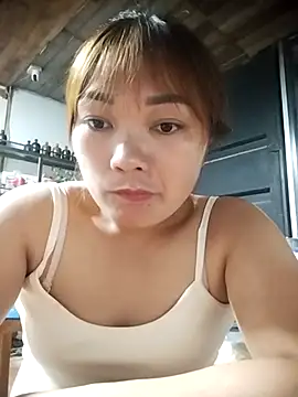 Snapshot of cute-hiphop chatting on 19, 7, 2026 cute-hiphop online show from 19, 7, 2026