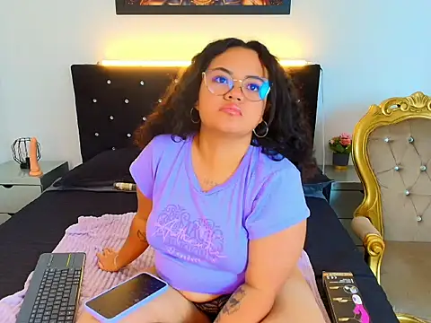 YumiViolet online show from 19, 3, 2026