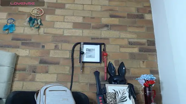 Girl Bondage online show from 18, 3, 2026