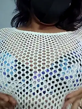 70upqm online show from 4, 6, 2026