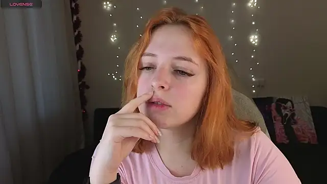 Snapshot of hannamelon_ chatting on 12, 2, 2026 hannamelon online show from 12, 2, 2026