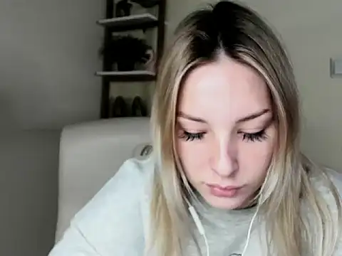 VelvetAngela online show from 12, 2, 2026