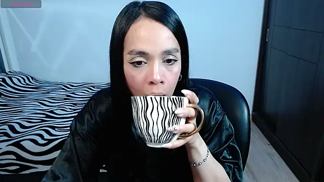 paula lopez   online show from 3, 8, 2026