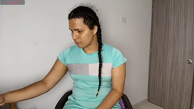 Snapshot of alys_love chatting on 12, 3, 2026 alys love online show from 12, 3, 2026