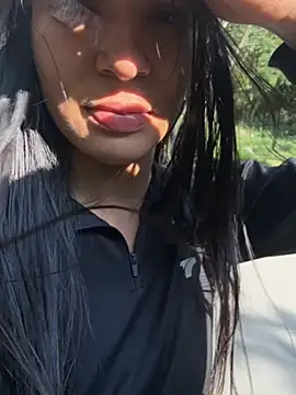 NaniBlossomX online show from 14, 3, 2026