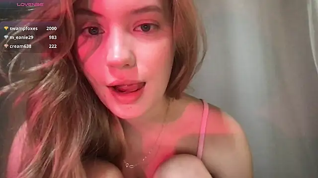 Snapshot of lola_boo chatting on 2, 3, 2026 lola boo online show from 2, 3, 2026