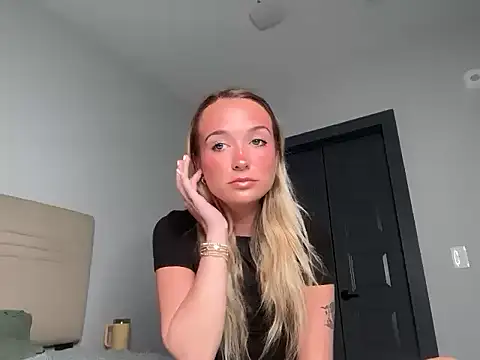 kelseyblu online show from 12, 3, 2026