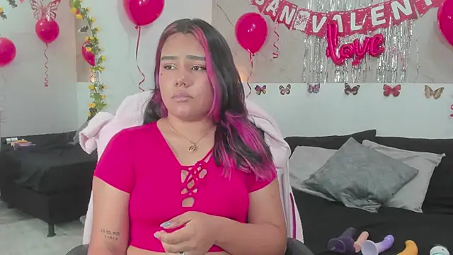 Lilith traviis online show from 14, 2, 2026