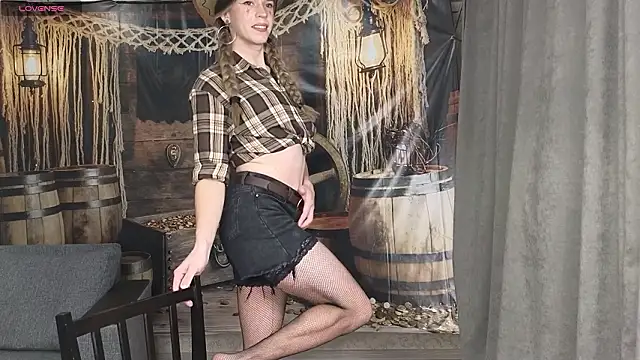 Snapshot of Anna_inHear chatting on 4, 3, 2026 Anna inHear online show from 4, 3, 2026