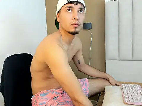 Noah Smith01 online show from 24, 2, 2026