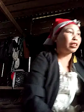 Snapshot of lena-cute chatting on 12, 2, 2026 lena-cute online show from 12, 2, 2026