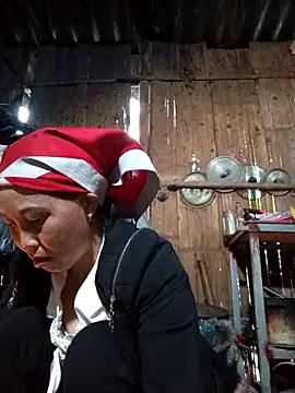 Snapshot of lena-cute chatting on 2, 3, 2026 lena-cute online show from 2, 3, 2026