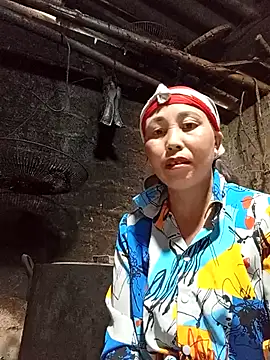 Snapshot of lena-cute chatting on 4, 3, 2026 lena-cute online show from 4, 3, 2026