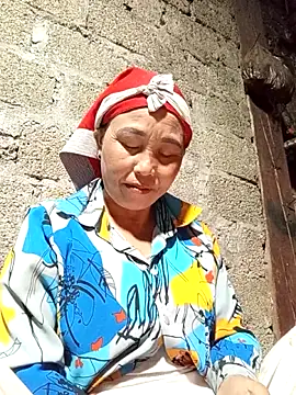 Snapshot of lena-cute chatting on 6, 3, 2026 lena-cute online show from 6, 3, 2026