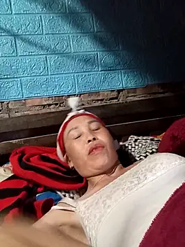 Snapshot of lena-cute chatting on 17, 3, 2026 lena-cute online show from 17, 3, 2026