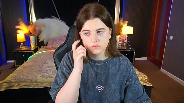 KristiFoxy online show from 25, 6, 2026