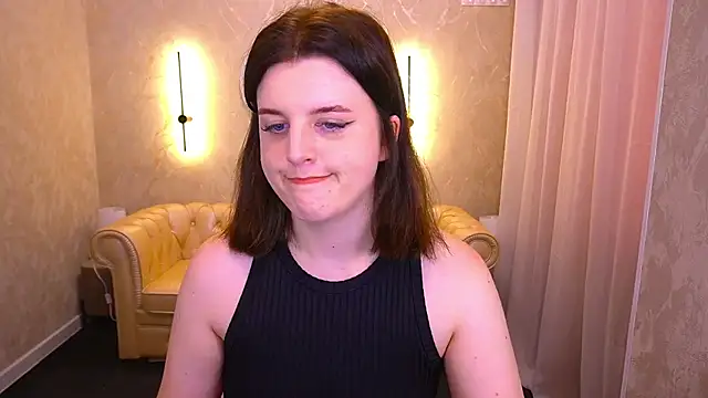 KristiFoxy online show from 15, 7, 2026