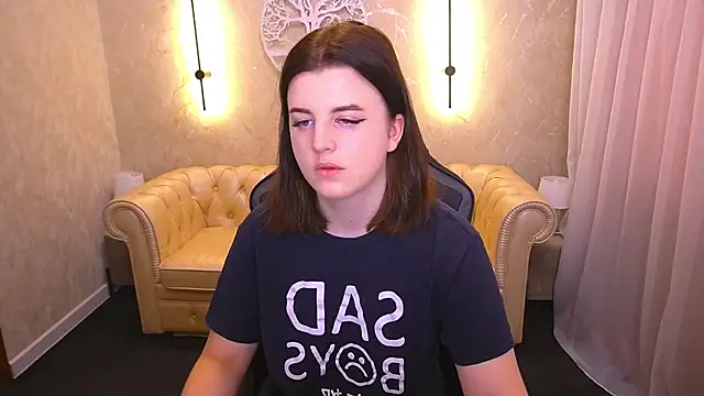 KristiFoxy online show from 24, 7, 2026