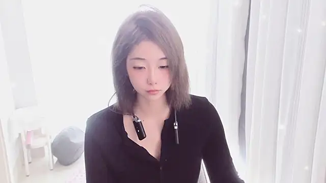 hotgirl0111 online show from 8, 5, 2026