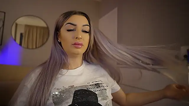 Snapshot of MissObsidian chatting on 5, 2, 2026 MissObsidian online show from 5, 2, 2026